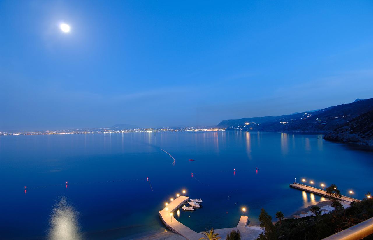 Antiopi Luxury Villa Agia Pelagia  Buitenkant foto